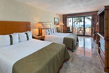 Holiday Inn Sunspree Mazatlan Exterior photo